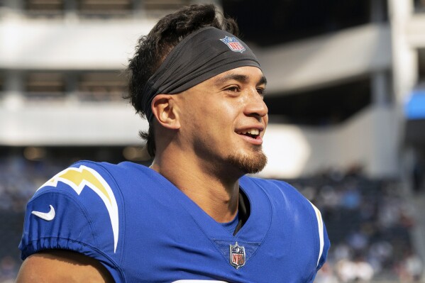 Chargers Alohi Gilman keeps same level headed approach despite
